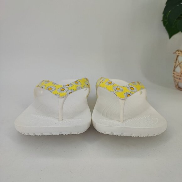 Crocs Women's Kadee White Synthetic Sandals Size 10 - Picture 2 of 8